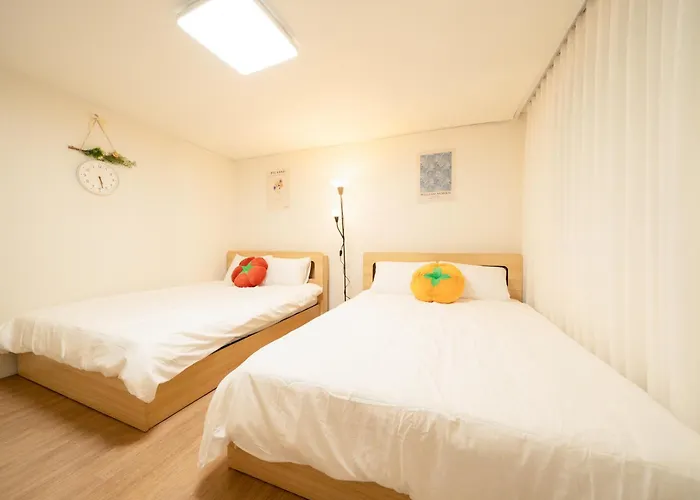 Banghwa Space 5 Min To Banghwa Stn, Near Gimpo Airport, Magok & Coex *