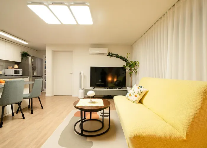 Banghwa Space 5 Min To Banghwa Stn, Near Gimpo Airport, Magok & Coex アパート ソウル特別市