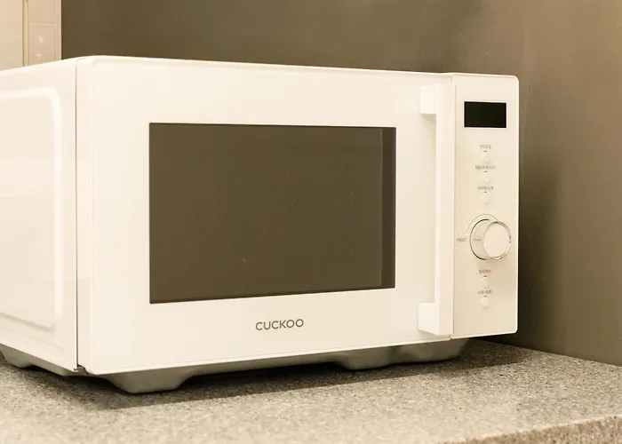 Banghwa Space 5 Min To Banghwa Stn, Near Gimpo Airport, Magok & Coex