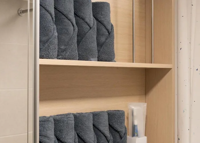 Banghwa Space 5 Min To Banghwa Stn, Near Gimpo Airport, Magok & Coex